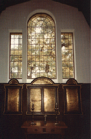 Little Gidding Church Interior(184725 bytes)